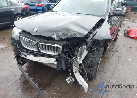 2017 BMW X3 xDrive28I z USA, uszkodzony, nr VIN 5UXWX9C33H0T23548